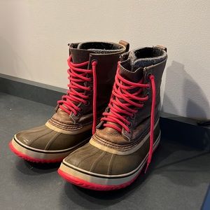 Sorel Women's Premium Waterproof Insulated Lace Canvas Hot Pink Boots